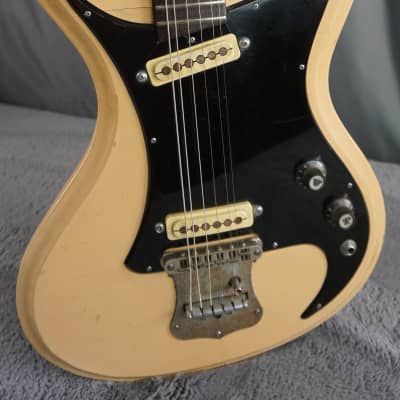 Japan offset Guyatone LG 150 T DX 1967 Pelham Blue a bizarre | Reverb