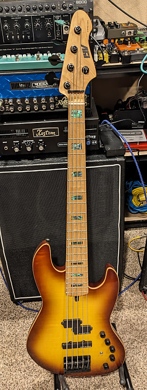 IYV 5-String Jazz Bass - Active PJ Pickups Flame Maple Top