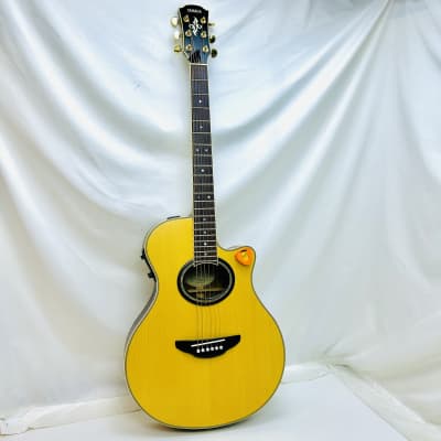 YAMAHA APX 8 A acoustic guitars