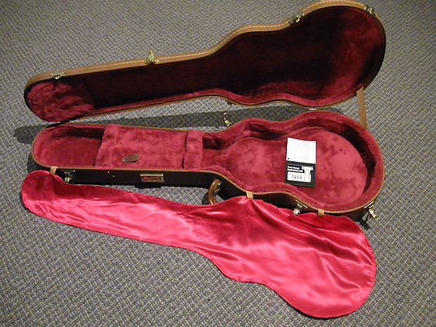 Gibson guitar case pink outlet lining