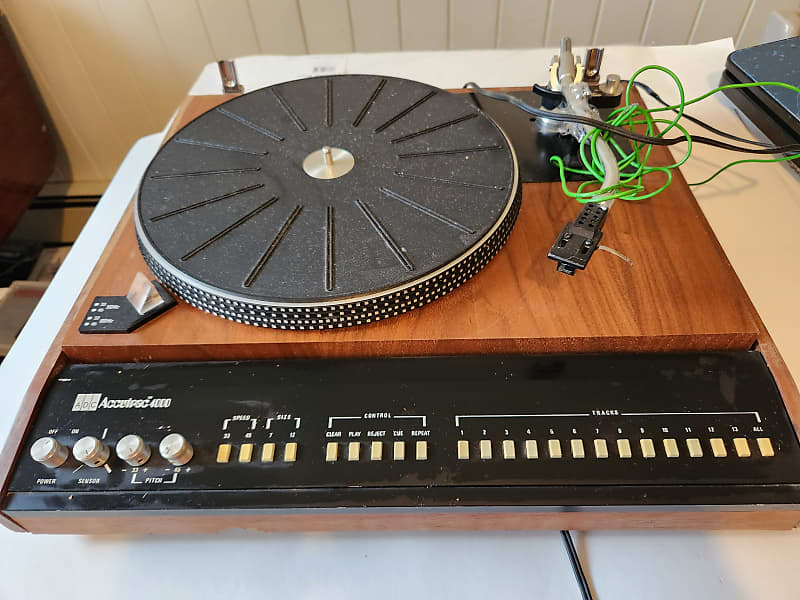ADC Accutrac 4000/EWI Turntable For Parts