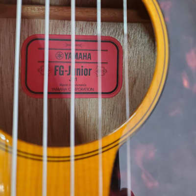 Used Yamaha FG-Junior Acoustic Guitar image 4