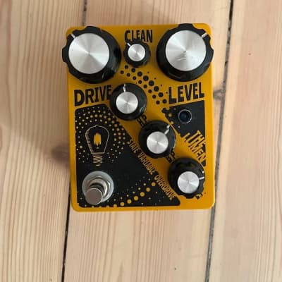 Reverb.com listing, price, conditions, and images for hungry-robot-the-lumen