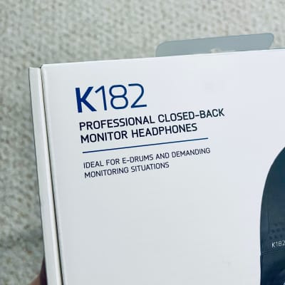 AKG K182 Closed-Back On-Ear Reference Monitor Headphones 2010s - Black image 3