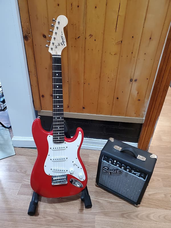 Fender Squier Mini Stratocaster and Frontman 10 watt Amp 2016 image 1