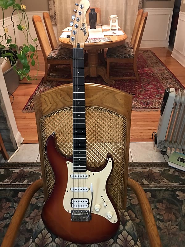Yamaha Stratocaster YGS-112t Sunburst | Reverb