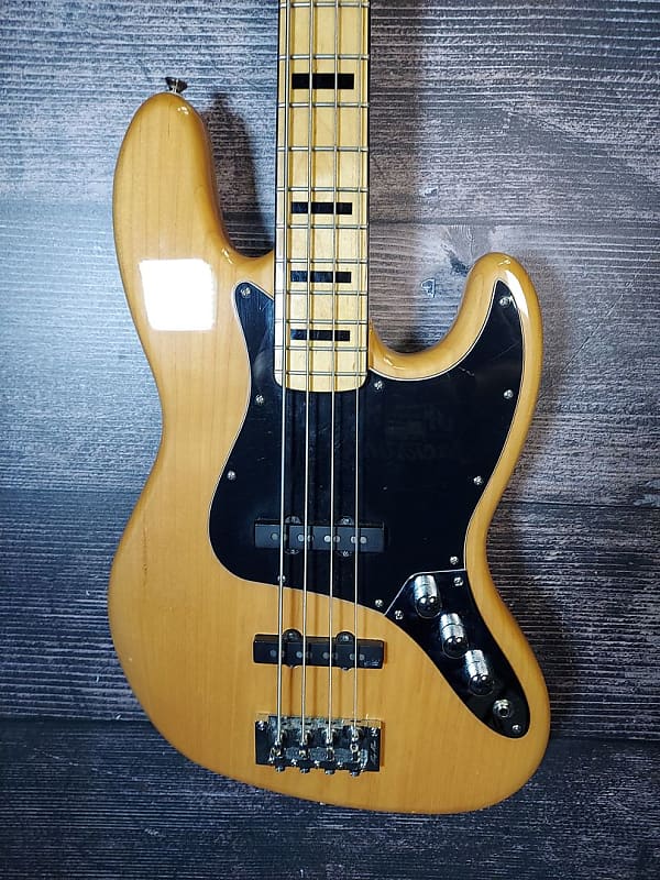 Squier classic vibe 70's J bass Bass Guitar (Orlando, FL | Reverb