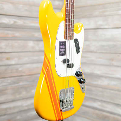 Fender Vintera II Mustang Bass Competition Orange  (7761-8M) image 3