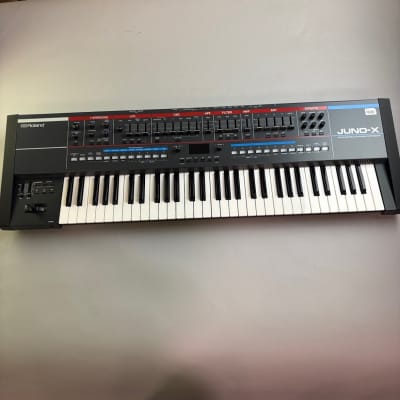 Roland JUNO-X