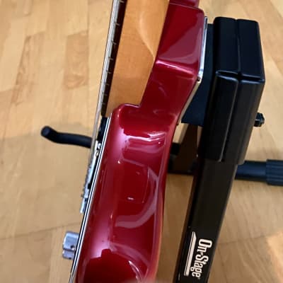 Fender Deluxe Series Toronado 1999 - 2004 - Candy Apple Red for sale