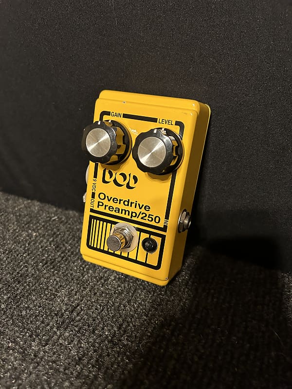 DOD Overdrive Preamp 250 Guitar Effect Pedal w/ LED Light