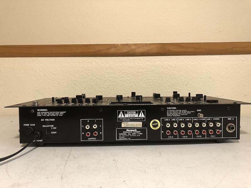 Numark DM 1180 DJミキサー　ベスタクス Numark DM 1180 DJミキサー ベスタクス Numark DM 1180 DJ
