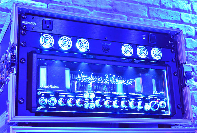 ProCool HK640B-RM20 fan and rack mounts for Hughes & Kettner