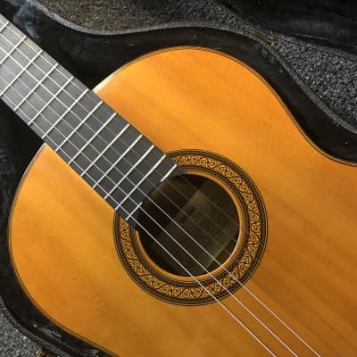 Yamaha G-231 II classical guitar made in Taiwan 1980s in excellent-mint condition with hard case image 5