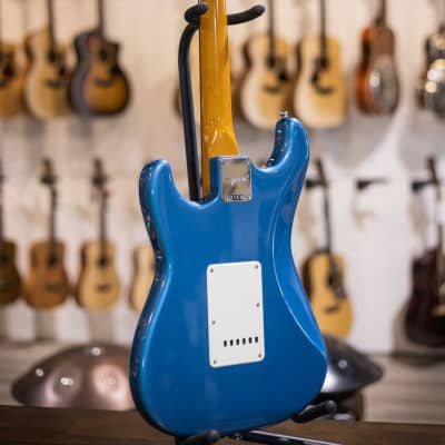 Squier Classic Vibe 60s Stratocaster - Lake Placid Blue image 4