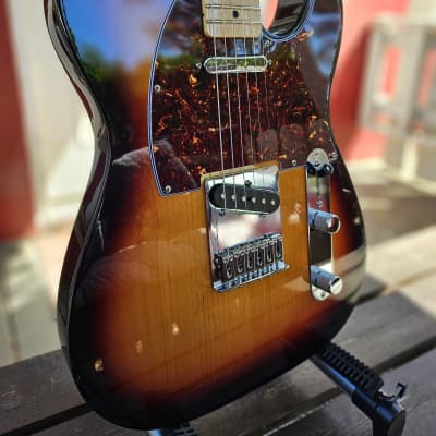 Fender Telecaster - Sunburst, MIM, Exc Condition, 2016 image 3