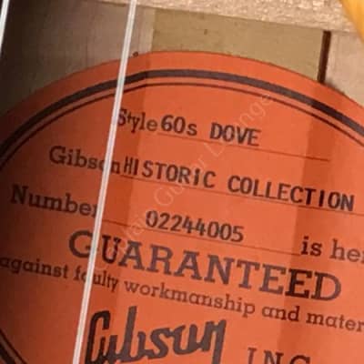 2004 Gibson - Dove - Historic Collection - ID 3362 image 6