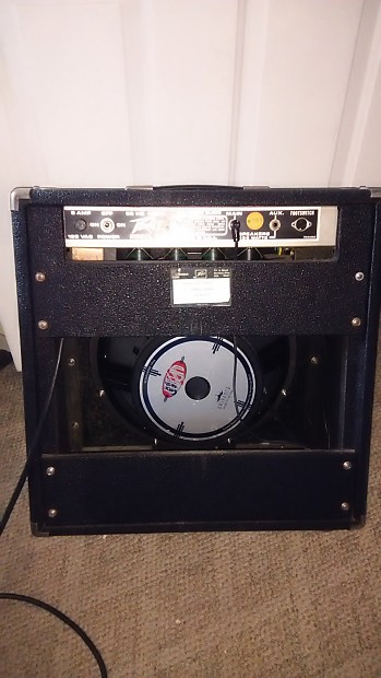 Peavey Artist 240