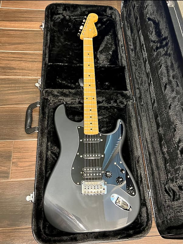 Partscaster Replica Fender Stratocaster HSS - Gray | Reverb