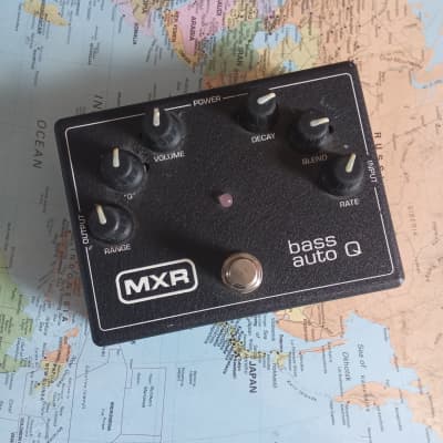MXR M188 Bass Auto Q | Reverb