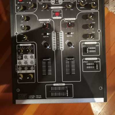 UREI 1601E Mixer | Reverb