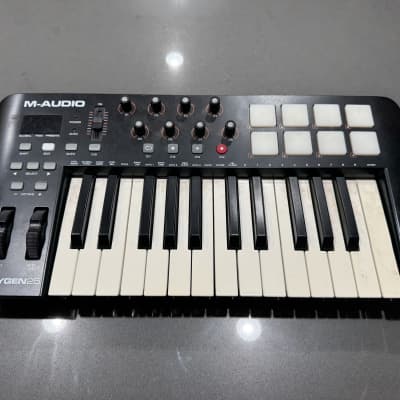 M-Audio Oxygen 25 MKIV MIDI Keyboard Controller 2016 - 2020 - Black