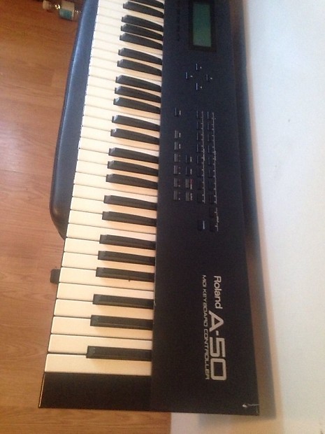 Roland A-50 Midi Keyboard/Synthesizer Controller- 76 Semi-Weighted Keys