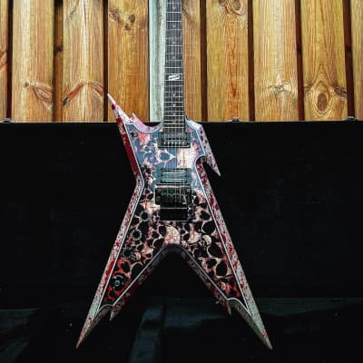 Dean Razorback - Skull Left Handed | Reverb