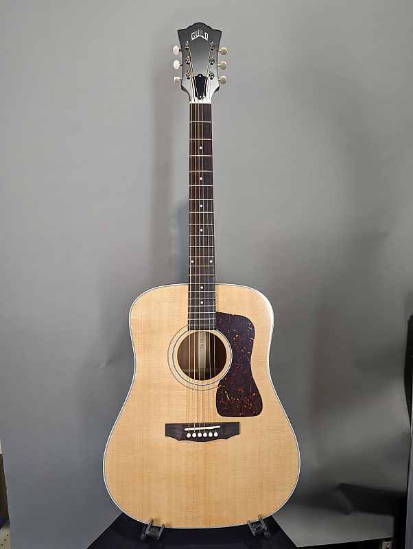Guild USA D-40 Traditional Natural Dreadnought Acoustic Guitar w/ Humidified Hardshell Case image 1