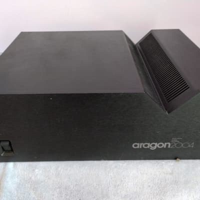Aragon AR2004 dual mono amplifier in excellent condition - 1980's image 2