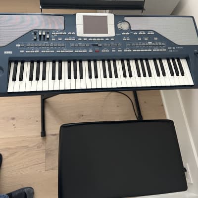 Korg Pa*800