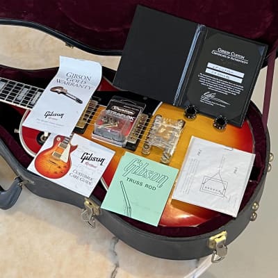 Gibson Les Paul Custom Shop 2000 Cherry Burst image 16