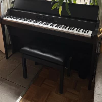 Korg G1 Air Digital Piano Keyboard + Korg Bench PC-770 Bundle