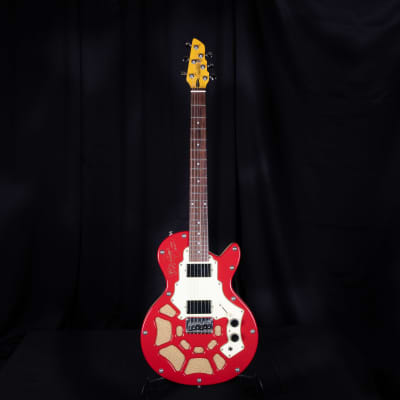 Used Red Lindert Conductor Model Signed by Rick Derringer Electric Guitar W/ Bag image 2