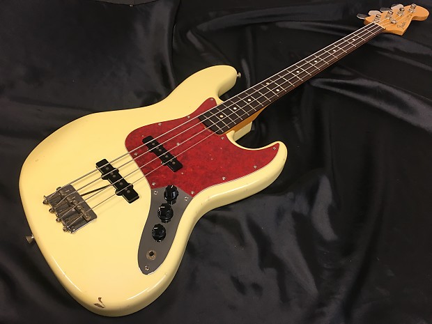 Fender Japan JB62 US '62 Vintage Reissue Jazz Bass Vintage White CIJ  1997-2000 (#1331)