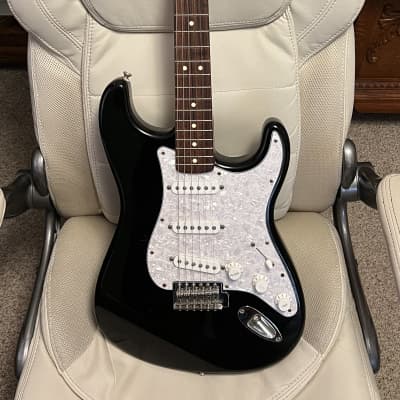 Fender Standard Stratocaster 1998 - 2005 | Reverb