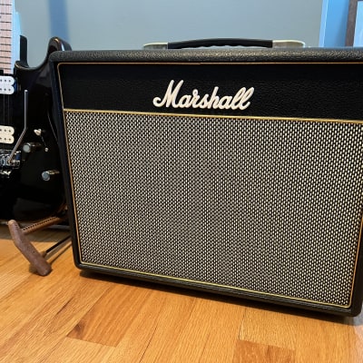 Marshall Class 5 C5-01 1x10 Combo Amplifier – Imperial Vintage Guitars