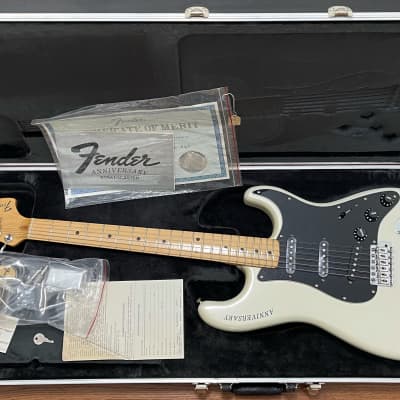 Fender 25th Anniversary Stratocaster 1979 White Pearlescent image 13