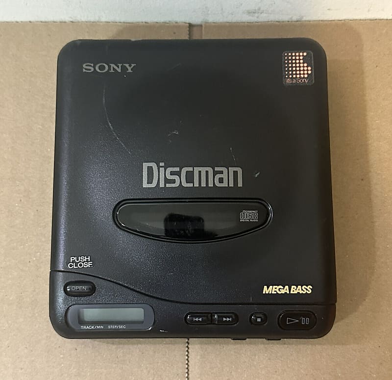 Sony Discman D-9 Portable CD Player