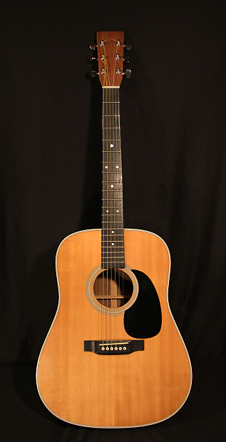 2000 Martin D-28 Acoustic Guitar w/original case | Reverb