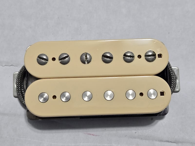 大切な人へのギフト探し Tom Reverb | Japan J455 Holmes ギター