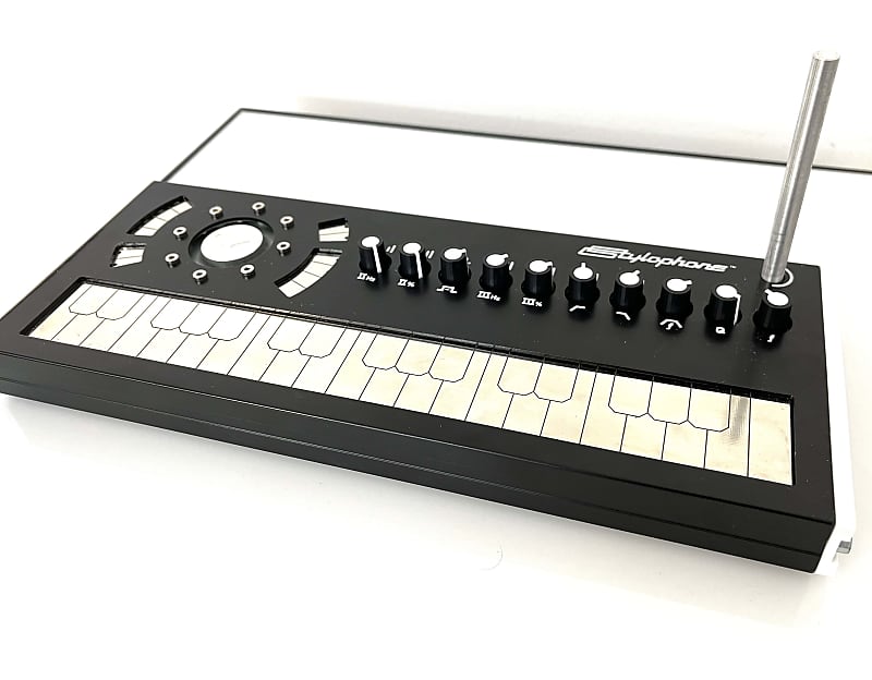 Dubreq Stylophone S2 | Reverb UK