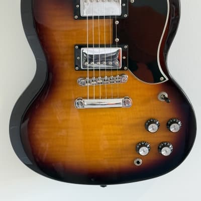 Epiphone G-400 Deluxe (1999 - 2010) | Reverb