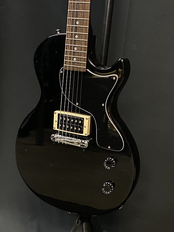 Epiphone レスポール Special color BLACK-