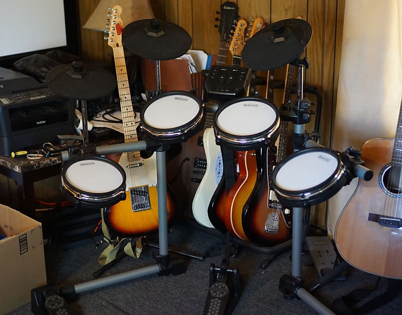 Simmons SD350 Electronic Drum Kit with Mesh Pads (Excellent Reverb
