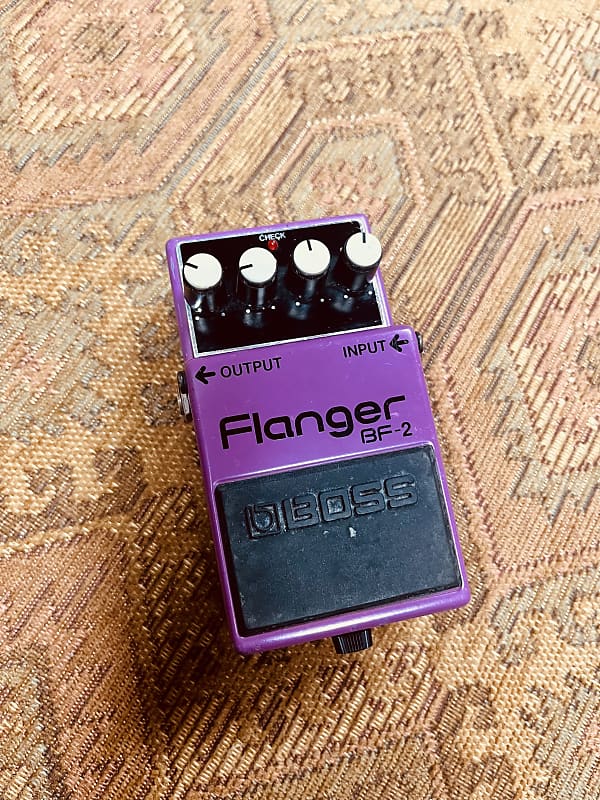 Boss BF-2
