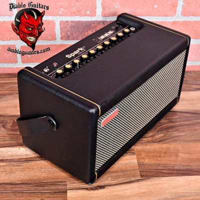 Positive Grid Spark 40W Guitar Combo Black | Reverb Finland