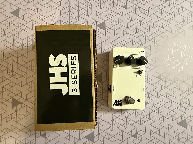 JHS 3 Series Fuzz