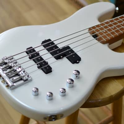 Charvel PRO-MOD San Dimas 5-String Bass - Caramelised Maple Fingerboard, Platinum Pearl B Stock for sale