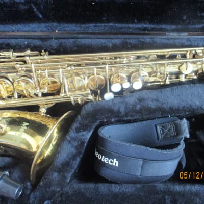 Mendini  Brand Alto Saxophone image 3